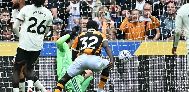 Hull City surpreende e vence United de Cunha e Andrey em estreia no Inglês