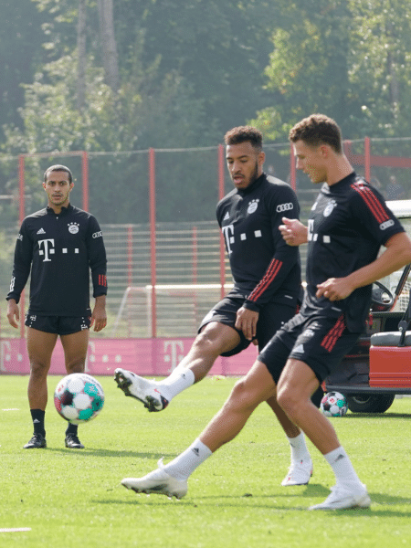 Thiago participa do primeiro treino do Bayern de Munique para temporada 2020/21 - Divulgação