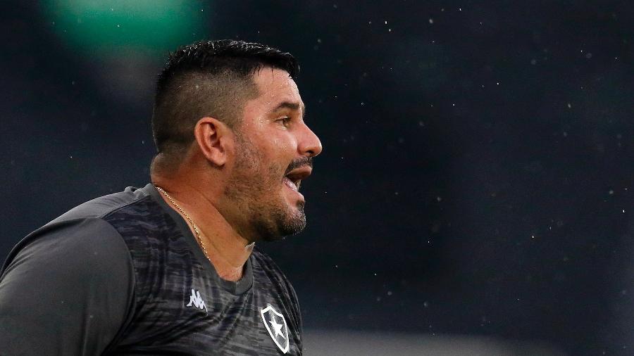 Eduardo Barroca, técnico do Botafogo, durante a partida com o Corinthians pelo Campeonato Brasileiro  - Vítor Silva/Botafogo 