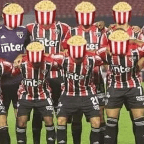 Vasco sofre goleada do Flamengo e vira 'piada' na web; memes