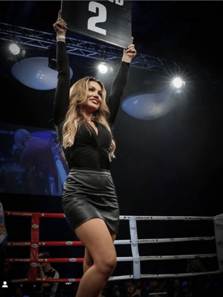 Sara Beverly defende ring girls após serem chamadas de "inúteis" - Reprodução/Instagram
