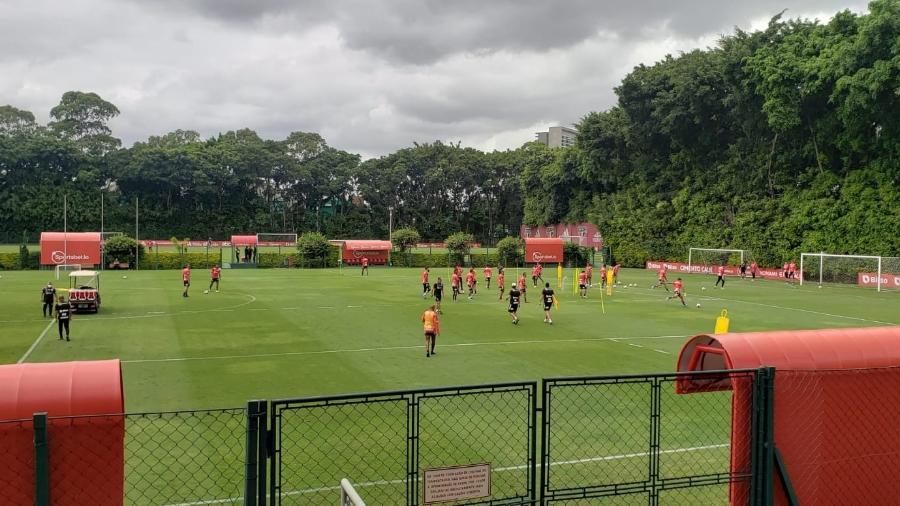 São Paulo treina no CT da Barra Funda - Brunno Carvalho/UOL Esporte