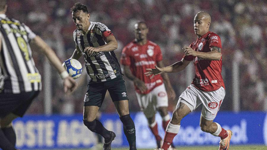 Após levar gol nos últimos 20 jogos no Brasileiro, Santos tem sua pior  sequência na história do torneio, espião estatístico