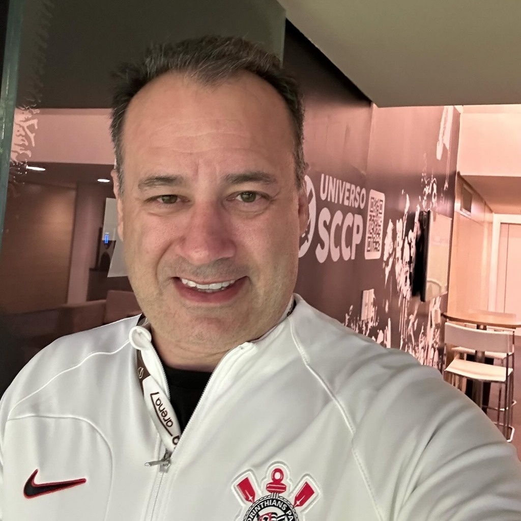 Vinicius Cascone assume diretoria jurídica do Corinthians