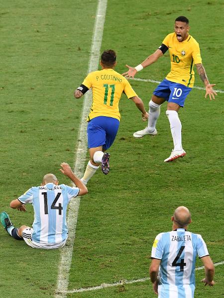 Philippe Coutinho marca para o Brasil contra a Argentina no Mineirão - EVARISTO SA/AFP