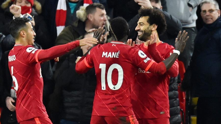 Jogadores do Liverpool comemoram gol contra o Newcastle United, pelo Campeonato Inglês - REUTERS