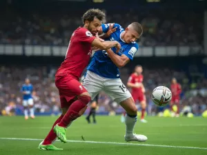 Questão de segurança: Everton x Liverpool é adiado devido ao mau tempo