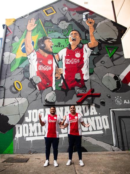 Pedro Resende e Paulo Henrique Chaves jogam Fifa pelo Ajax, da Holanda - Divulgação Adidas