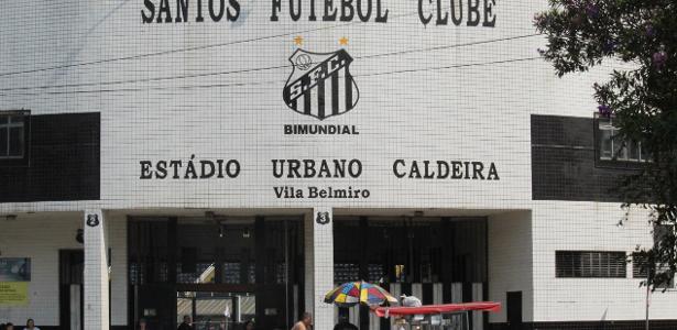 Santos muda eleição para outubro, mas novidade pode valer só em 2029