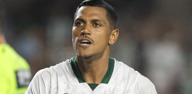 Coritiba surpreende em retorno e sonha com vaga que não vem há 10 anos