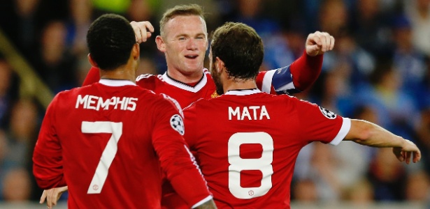Rooney comemora um dos gols do Manchester United sobre o Club Brugge - Carl Recine/Reuters