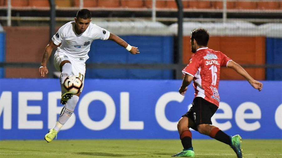 Derlis González - Ivan Storti/Santos FC