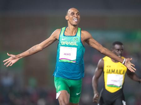 Aposta Do Atletismo Alison Santos E Ouro Nos 400m Com Barreira Com Folga 08 08 2019 Uol Esporte