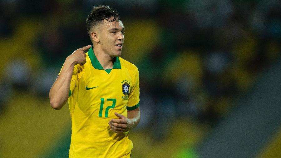 Pepê comemora gol da seleção brasileira contra o Paraguai - Lucas Figueiredo/CBF