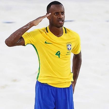 Catarino busca trimundial pela seleção brasileira de beach soccer - Reprodução / Instagram @catarino_oficial