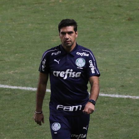 Abel Ferreira, durante a partida entre Palmeiras e América-MG - Fernando Moreno/AGIF