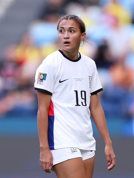 Casey Yu-Jin Phair, atacante da Coreia do Sul durante jogo contra a Colômbia na Copa feminina