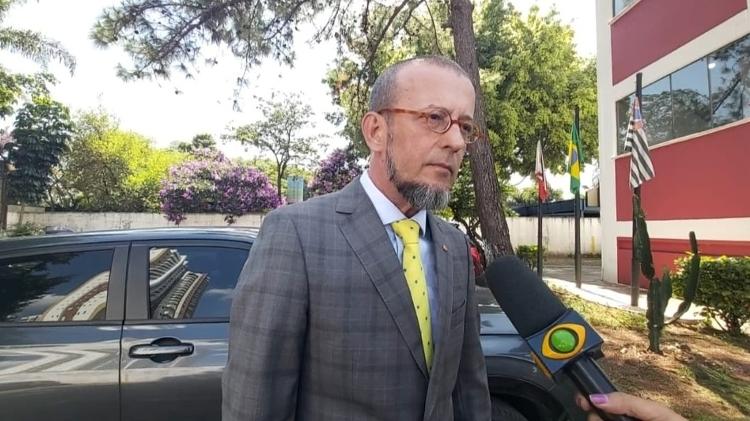 Alfredo Porcer, advogado de Lívia Matos, morta após encontro com Dimas