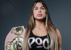Campeã no boxe, influencer Jully Poca expressa interesse em luta com Ronda Rousey