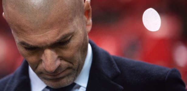 Real Madrid de Zidane perdeu a liderança do Espanhol para o Barcelona - AFP PHOTO / JORGE GUERRERO