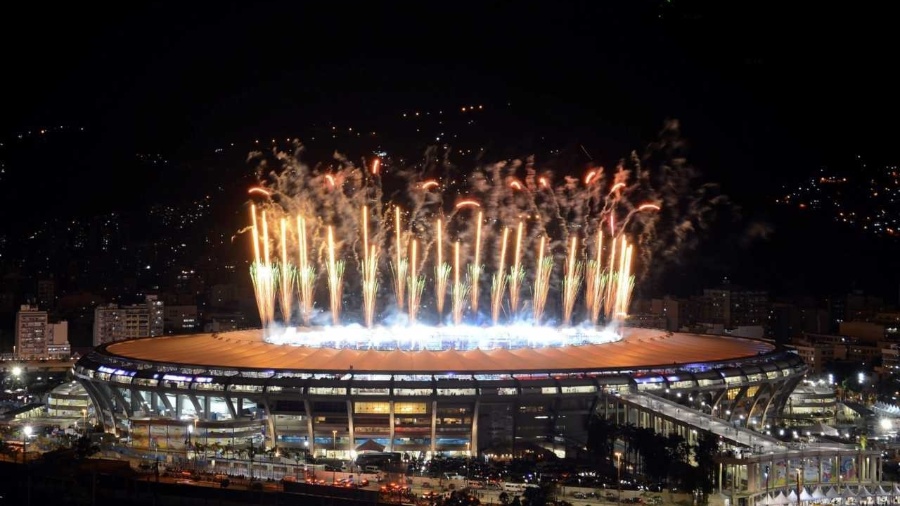 Fogos de artifício no Maracanã após a final da Copa de 2014 - Lucas Landau/Reuters