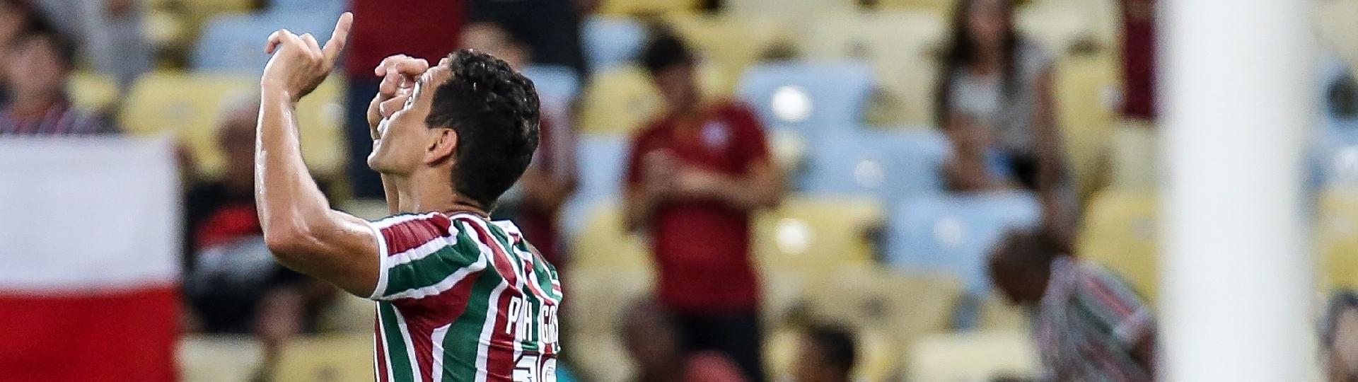 Ganso comemora seu gol para o Fluminense em jogo contra Ypiranga 