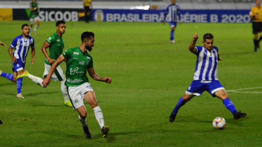 Jogo entre CSA e Guarani pela abertura da Série B 2020 - Bruno Fernandes/Jornal Extra