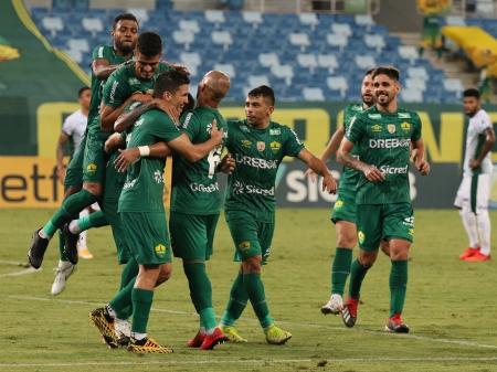 S&Atilde;&copy;rie B: O que ainda est&Atilde;&iexcl; em jogo e o caminho dos times na reta final