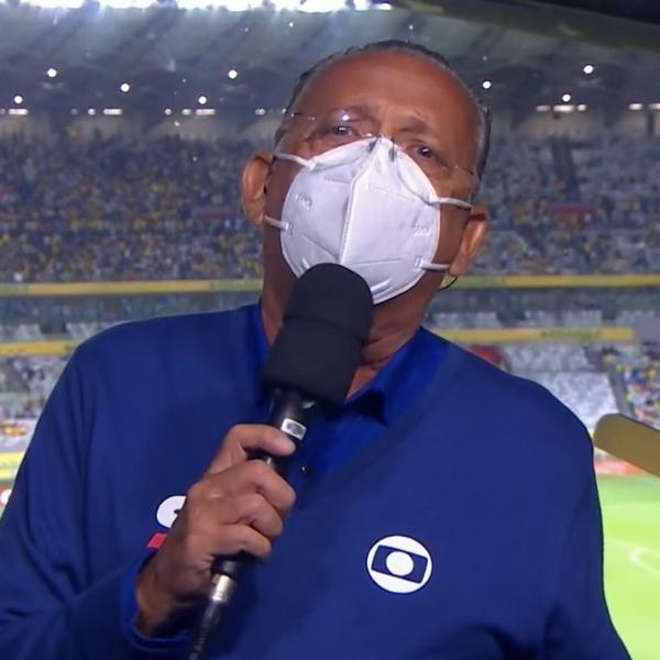 Galvão Bueno surgiu de máscara no Mineirão em sua 1ª transmissão no estádio após dois anos