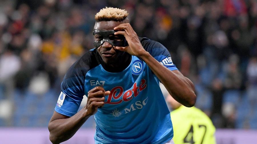 Victor Osimhen é o artilheiro do Napoli que está prestes a quebrar jejum na Itália - Getty Images