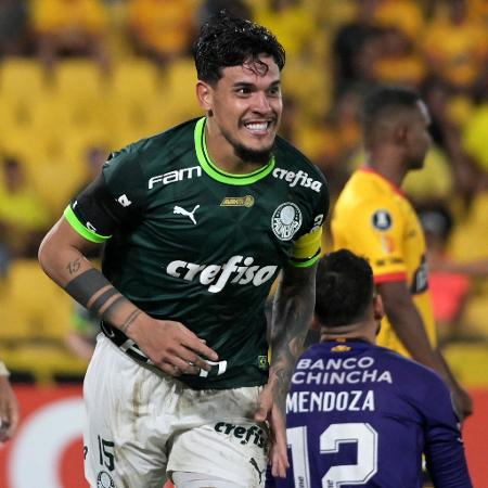 Gustavo Gómez, do Palmeiras, comemora após marcar contra o Barcelona-EQU, pela Libertadores