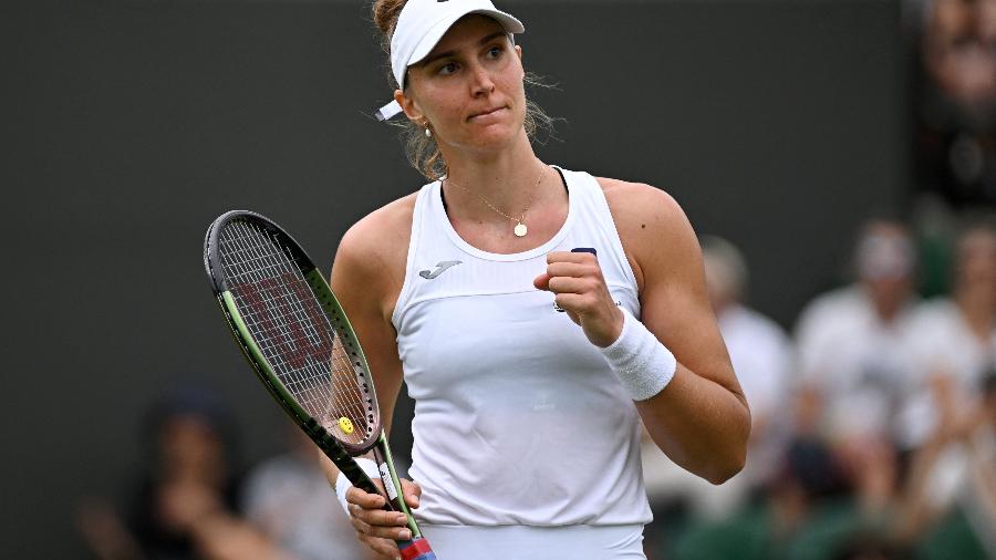 Bia Haddad faz jogo inteligente, bate Cirstea e vai às oitavas em Wimbledon  - 08/07/2023 - UOL Esporte