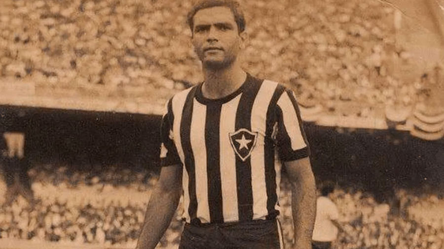 Valtencir, ex-defensor do Botafogo