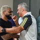 Com entrada precoce de Gabigol, Tite mostra que sente a pressão no Flamengo