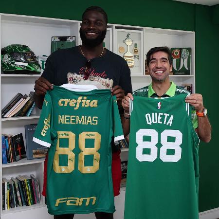 Neemias Queta, do Boston Celtics, trocou camisas com Abel Ferreira