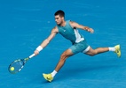 Alcaraz cede só cinco games e vai à terceira rodada do Australian Open - Darrian Traynor/Getty Images