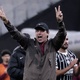 Diniz evita pedir refor&ccedil;os, teme sa&iacute;das e quer manter elenco do Corinthians