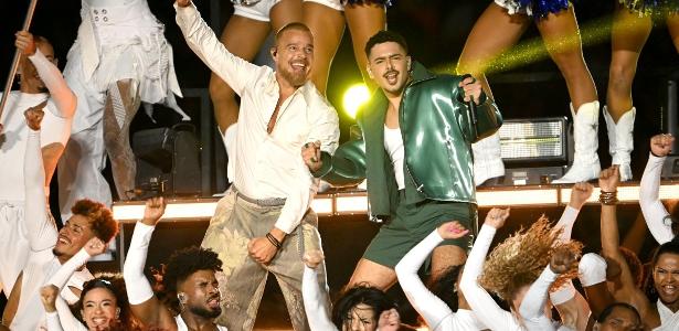 Pedro Sampaio e Ricky Martin agitam o primeiro jogo da NFL no Rio