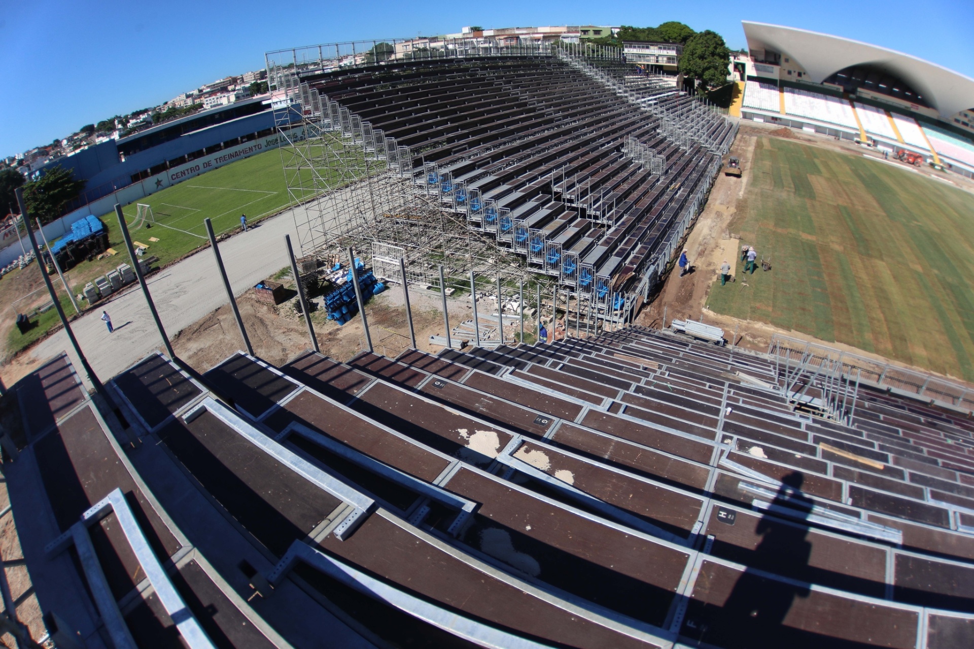 O Flamengo realiza obras da Arena da Ilha para a estreia no dia 8 de março - Gilvan de Souza/ Flamengo
