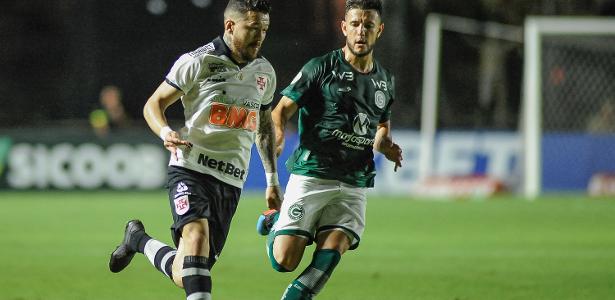 Vasco x Goiás | Gol contra desastroso faz cruzmaltino virar piada na web