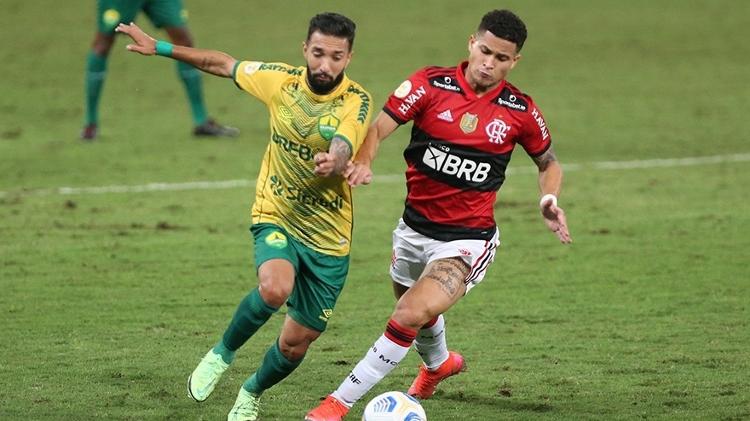 Flamengo Plays For Spending And Beats Cuiaba With Goals From Pedro And Thiago Maia Ruetir