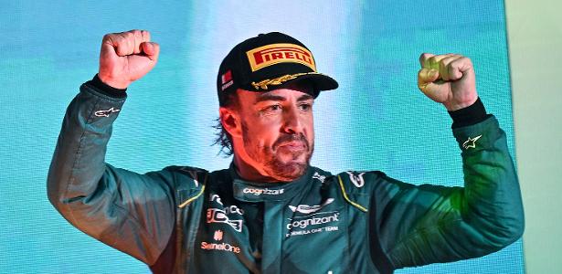 Alonso celebra 5º lugar no Brasil, mas vê melhor execução de corrida no  México