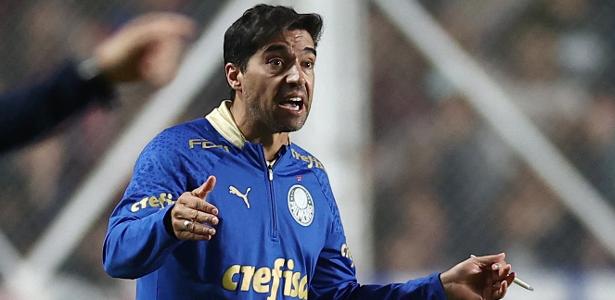 Abel Empolga Elenco do Palmeiras Após Empate e Motiva para Final