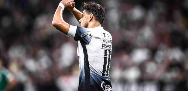 Romero salva, Corinthians empata e garante liderança da 1ª fase do Paulista