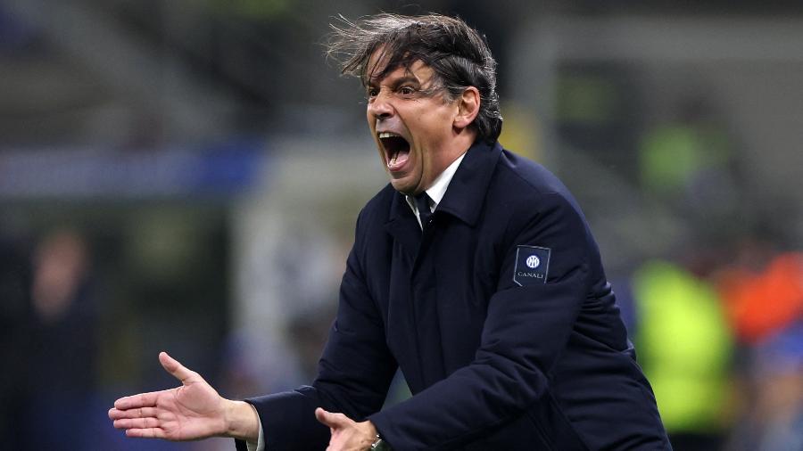 Simone Inzaghi, técnico da Inter de Milão, durante jogo contra o Bayern de Munique na Champions Simone Inzaghi, técnico da Inter de Milão, durante jogo contra o Bayern de Munique na Champions