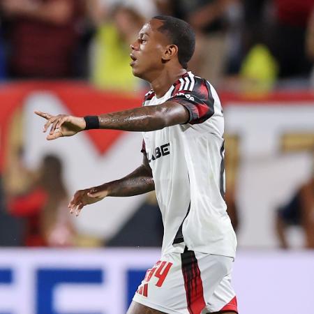 Walalce Yan, do Flamengo, celebra gol marcado sobre o Los Angeles em partida do Mundial Walalce Yan, do Flamengo, celebra gol marcado sobre o Los Angeles em partida do Mundial