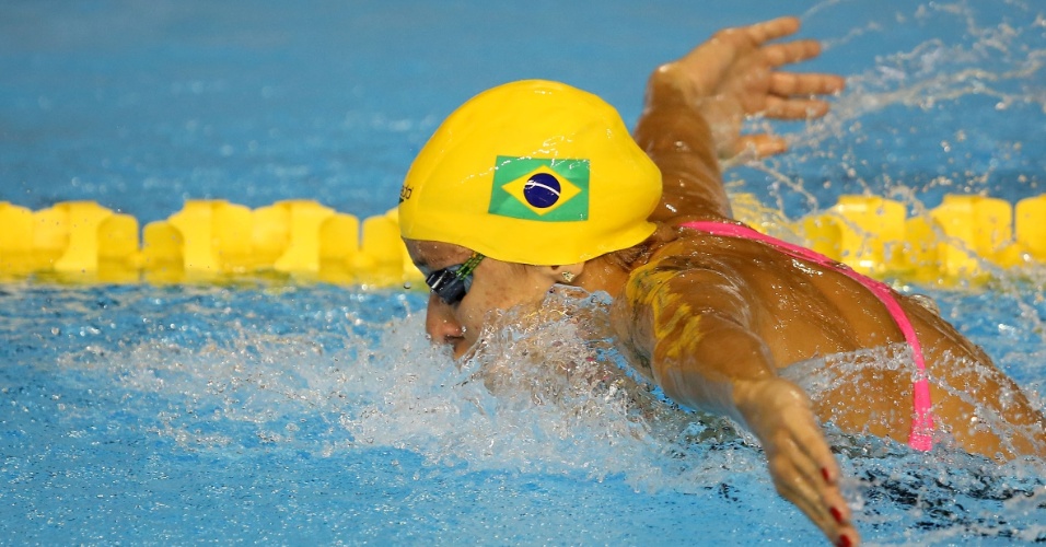 Joanna Maranhão na água para a prova dos 400m medley