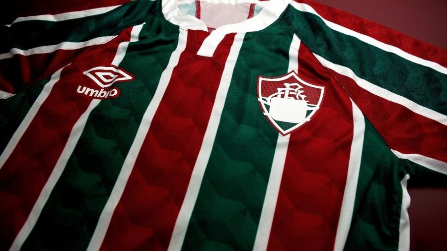 Fluminense enfrentou o Internacional com uma máscara no escudo - Reprodução / site oficial Fluminense
