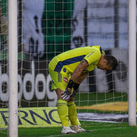 Fábio, goleiro do Cruzeiro, lamenta gol sofrido contra o Juventude - Fernando Alves/AGIF