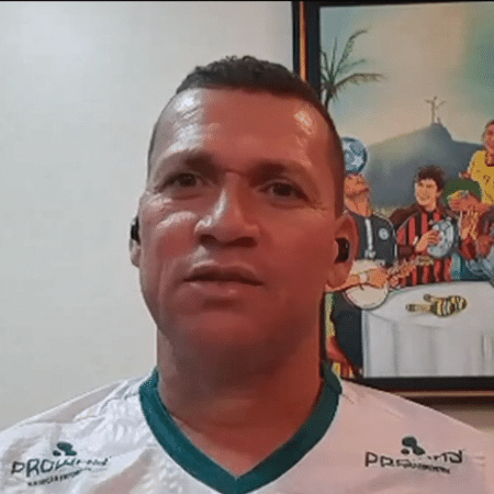 Antônio Carlos, pai do atacante Richarlison, da seleção brasileira - Reprodução/TV Globo